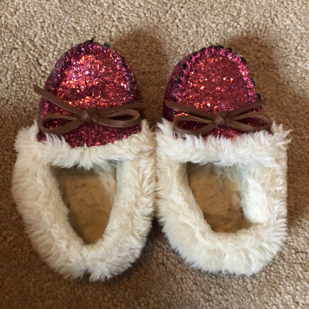 Cat & Jack Slippers
